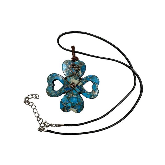 Womens Heart 4 Leaf Clover Leather Cord Necklace Blue Stone Wire Wrapped - Picture 3 of 4